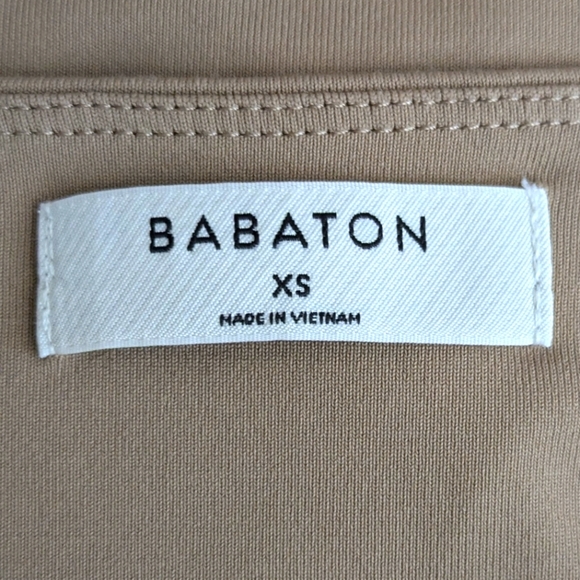 EUC Babaton XS Tan Stretch Long Sleeve Bodysuit - Picture 7 of 7